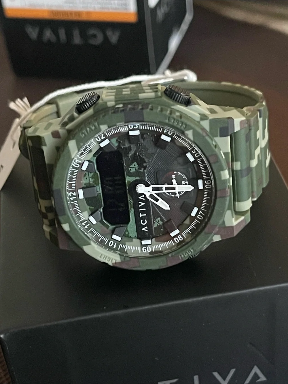Activa X Invicta Men's Digital Watch - 47mm. Camouflage. Green (ACW2355-004) new